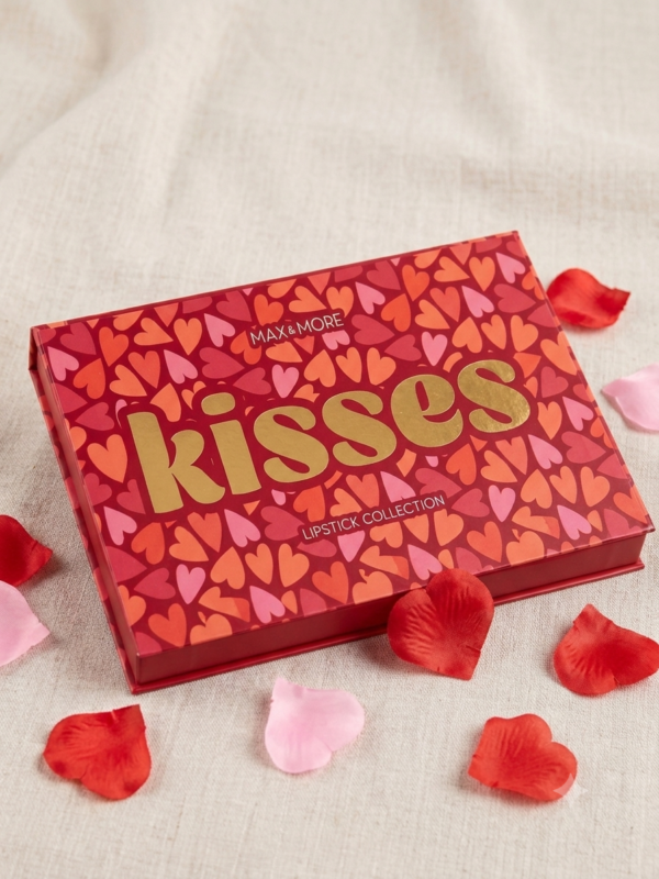 1787494247264 MAX & MORE ''Kisses'' lūpų dažų rinkinys